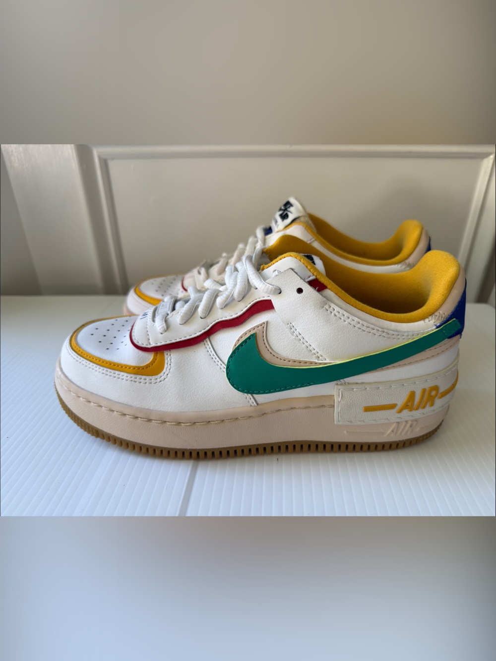 Nike Air Force 1  Women’s White Multicolor Low-Top Athletic Sneakers US8 EU 39